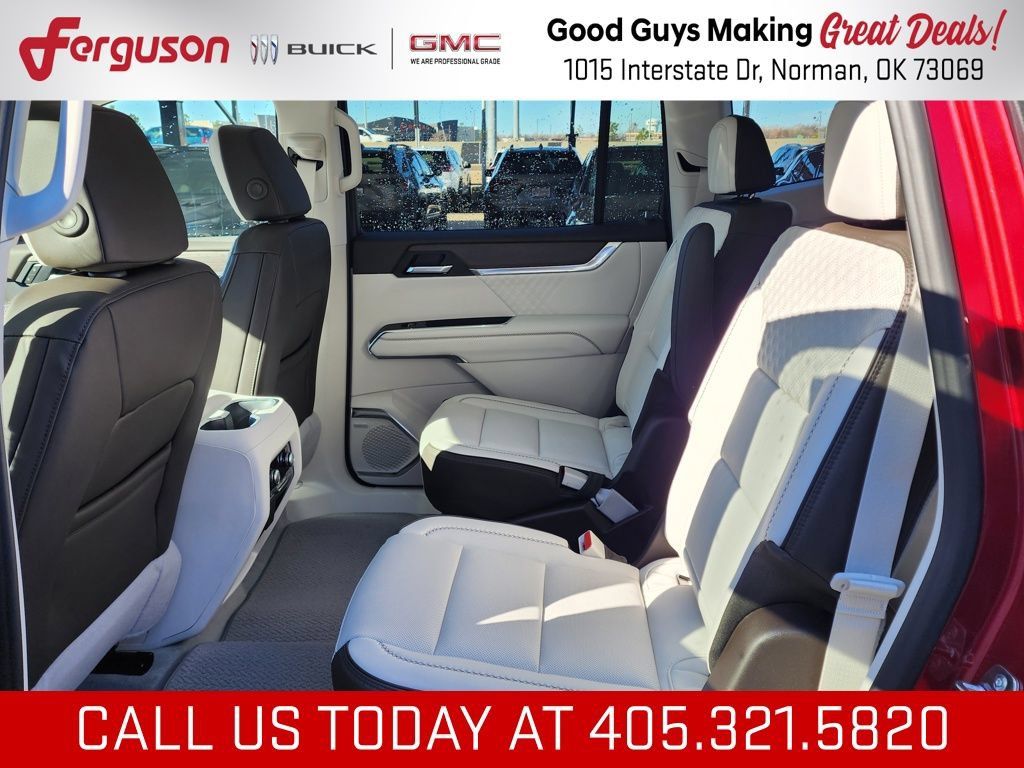 New 2026 GMC Acadia Denali w/ Super Cruise Package FWD image 48