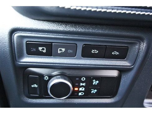 Used 2023 Ford F150 Lightning Platinum AWD/4WD image 21