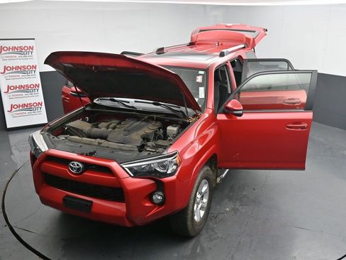 Used 2019 Toyota 4Runner SR5 Premium image 26