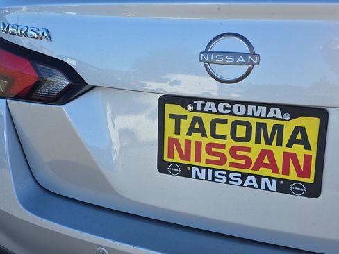 New 2025 Nissan Versa S w/ Trunk Package image 27
