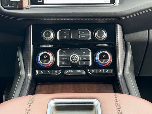 Used 2023 GMC Yukon XL Denali Ultimate AWD/4WD image 38