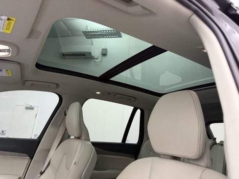 Certified 2023 Volvo XC90 B5 Plus w/ Protection Package Premier AWD/4WD image 14