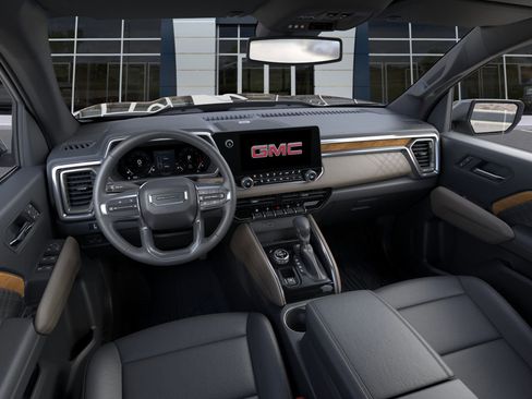 New 2026 GMC Canyon Denali image 15
