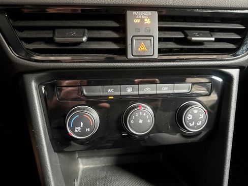 Certified 2023 Volkswagen Taos S FWD image 17