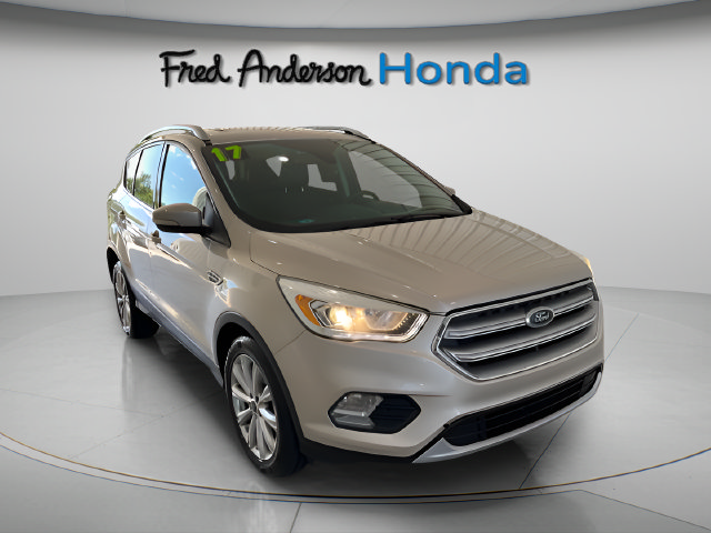 Used 2017 Ford Escape Titanium FWD image 3