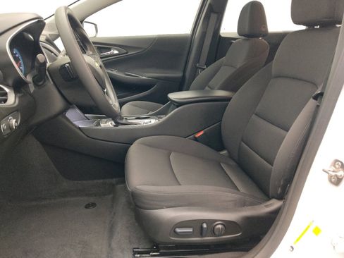 Used 2024 Chevrolet Malibu LS w/ Driver Confidence Package FWD image 17