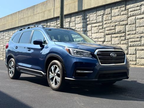 Used 2021 Subaru Ascent Premium w/ Convenience Package AWD/4WD image 38