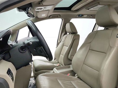Used 2016 Honda Odyssey Touring image 26