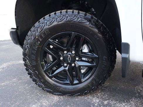 New 2026 Chevrolet Silverado 1500 Custom Trail Boss image 27