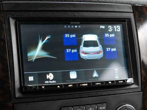 Used 2013 GMC Yukon Denali image 25