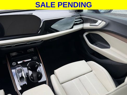Used 2025 Audi A5 2.0T Premium Plus AWD/4WD image 32
