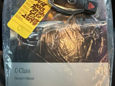 Used 2013 Mercedes-Benz C 250 Sedan image 23