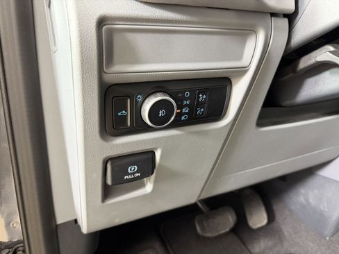 Used 2023 Ford F150 XLT AWD/4WD image 20