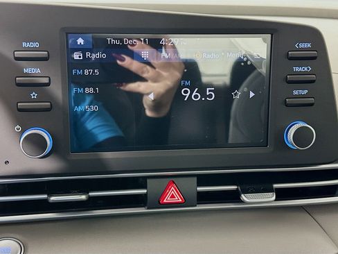 New 2026 Hyundai Elantra Sport image 11