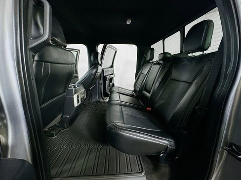 Used 2020 Ford F150 Lariat RWD image 13