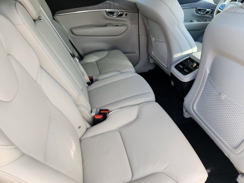 New 2025 Volvo XC90 B6 Core w/ Protection Package Premier image 22