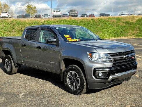 Used 2022 Chevrolet Colorado Z71 w/ Safety Package image 16