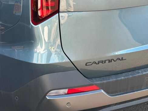 New 2026 Kia Carnival SX Prestige image 7