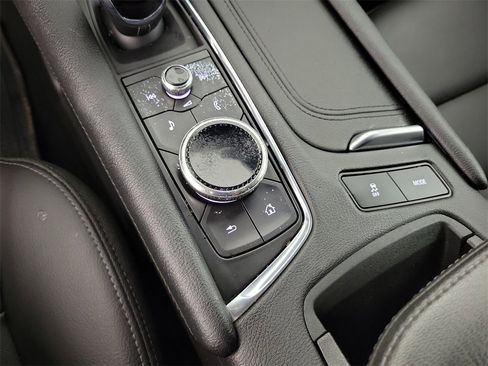 Certified 2023 Cadillac XT5 Luxury image 29