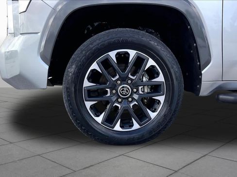 Used 2023 Toyota Tundra Limited w/ Power Package AWD/4WD image 11