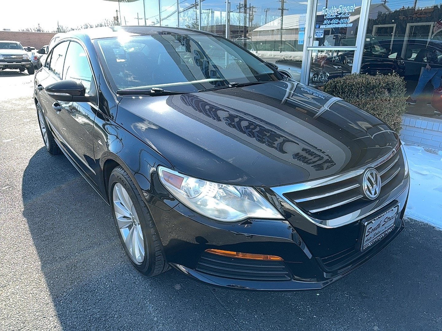 Used 2012 Volkswagen CC Sport FWD image 3