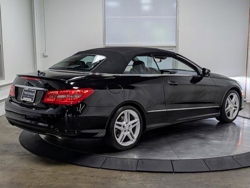Used 2013 Mercedes-Benz E 550 Cabriolet image 18