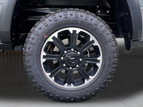 New 2026 RAM 2500 Warlock AWD/4WD image 34