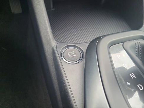New 2025 Kia K4 LX image 26