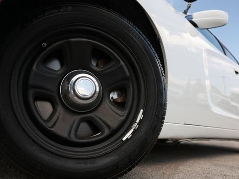 Used 2015 Dodge Charger Police RWD image 35