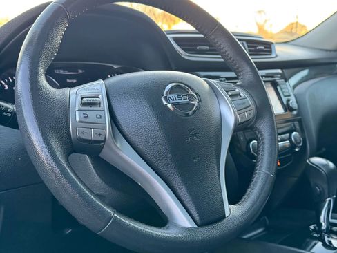 Used 2014 Nissan Rogue SL w/ SL Premium Package image 14