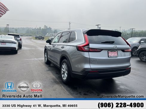 Used 2024 Honda CR-V EX-L image 6