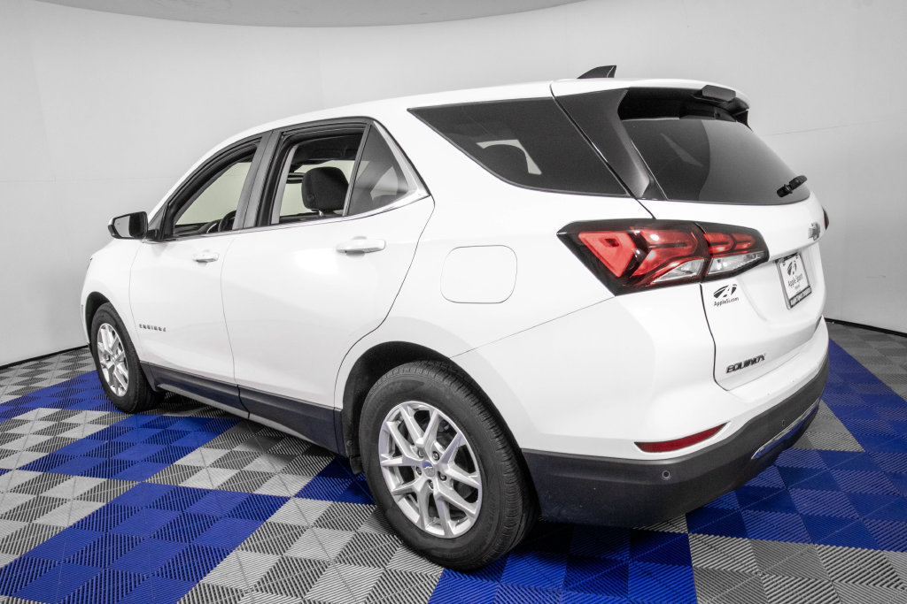 Used 2024 Chevrolet Equinox LT FWD image 7