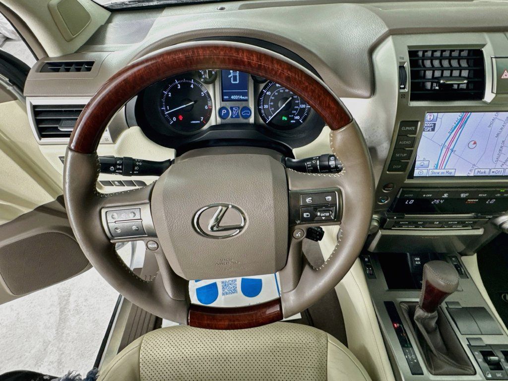Used 2013 Lexus GX 460 w/ Comfort Plus Pkg AWD/4WD image 13