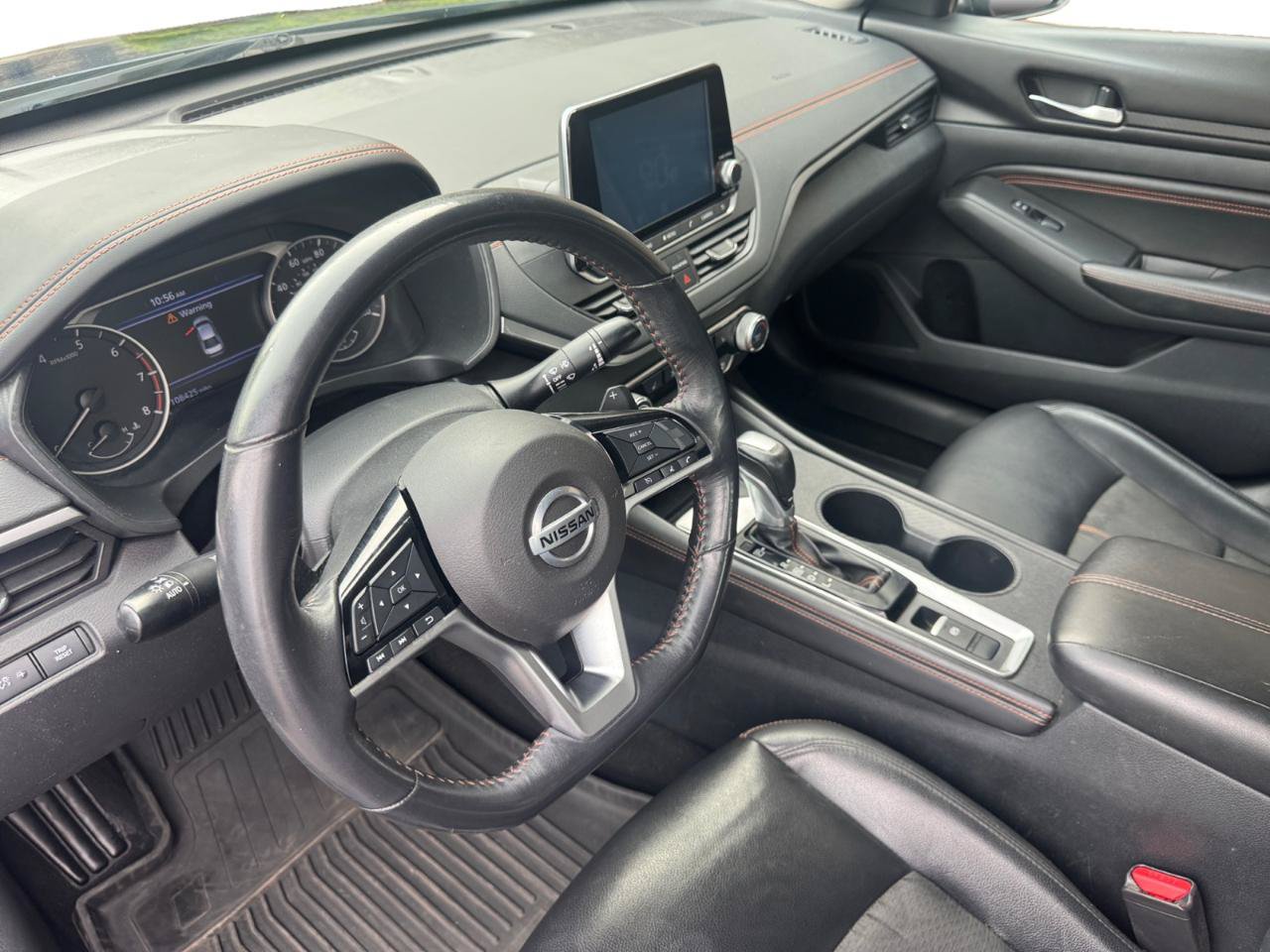 Used 2021 Nissan Altima 2.5 SR w/ SR Premium Package AWD/4WD image 3