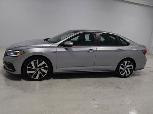 Used 2021 Volkswagen Jetta GLI Autobahn image 2