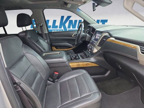 Used 2017 GMC Yukon Denali w/ Open Road Package AWD/4WD image 15