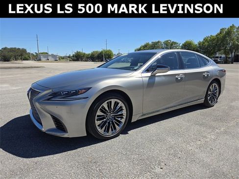 Used 2020 Lexus LS 500 w/ Interior Upgrade Package image 7