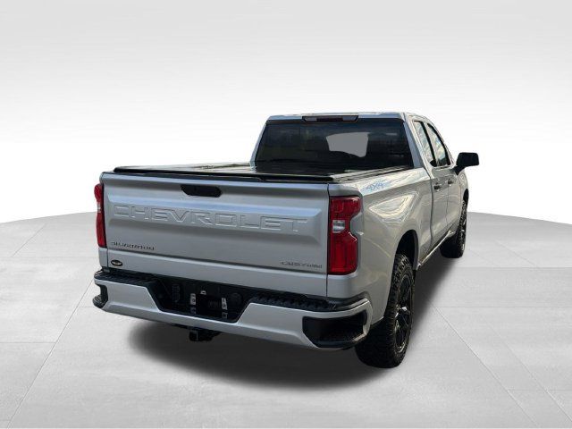 Used 2020 Chevrolet Silverado 1500 Custom w/ Custom Value Package AWD/4WD image 8