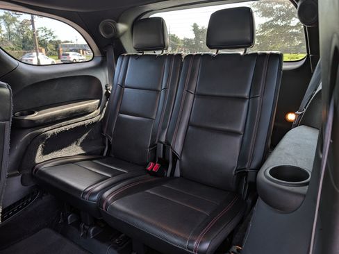 Used 2017 Dodge Durango R/T w/ Technology Group AWD/4WD image 21