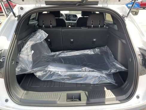 New 2026 Chevrolet Trax RS w/ Driver Confidence Package FWD image 22