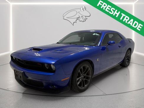 Used 2021 Dodge Challenger R/T Scat Pack image 1