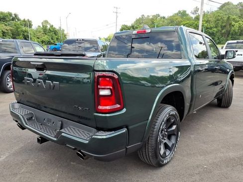 New 2026 RAM 1500 4x4 Crew Cab image 3