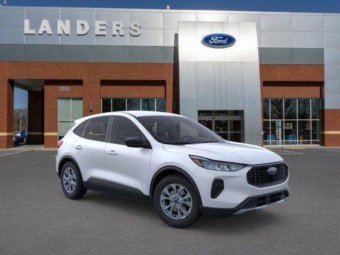 New 2026 Ford Escape Active w/ Active Premium Tech Pack image 7