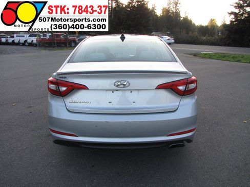 Used 2015 Hyundai Sonata SE w/ Option Group 09 image 7