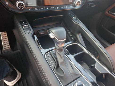 Used 2023 Kia Telluride SX image 15