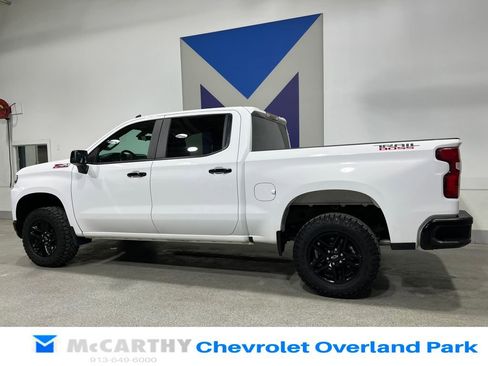 Used 2021 Chevrolet Silverado 1500 LT Trail Boss image 8