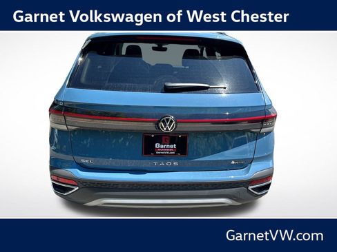 New 2026 Volkswagen Taos SEL AWD/4WD image 4