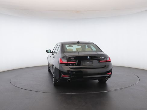 Used 2021 BMW 330i xDrive 330i xDrive AWD w/ Convenience Package image 23