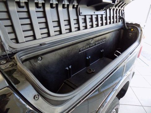 Used 2025 RAM 1500 Limited image 11