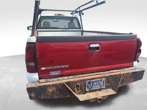 Used 2004 Chevrolet Silverado 2500 W/T w/ Skid Plate Package AWD/4WD image 18